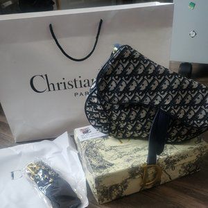 Beautiful Christian Dior tote